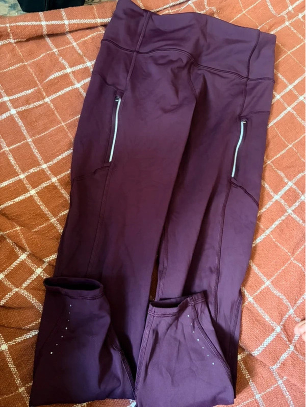 Athleta plum rainier leggings medium